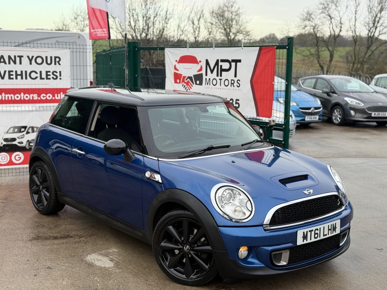 Used MINI Hatch 2011 for sale - 77344322: Photo 1