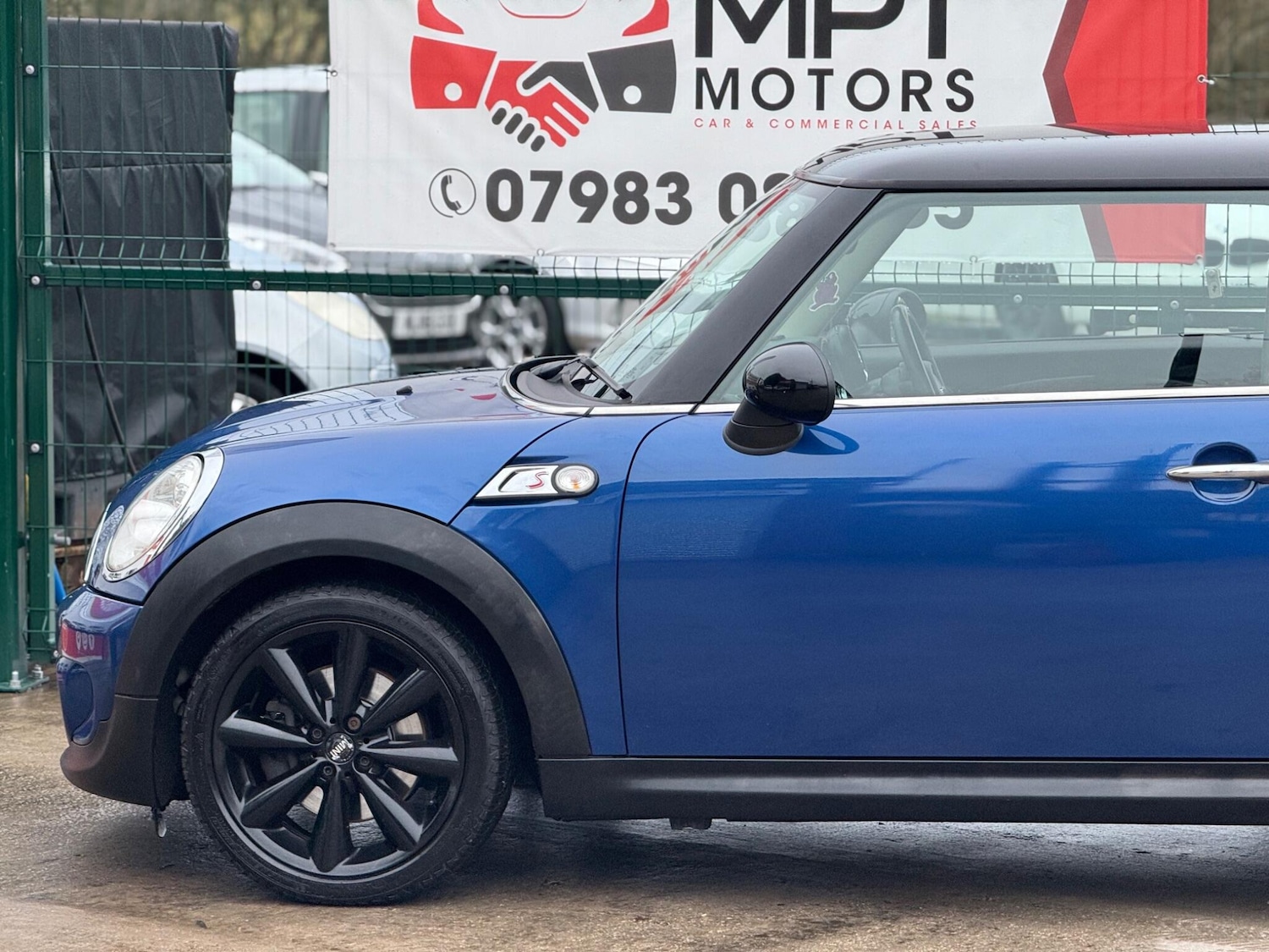 Used MINI Hatch 2011 for sale - 77344322: Photo 12