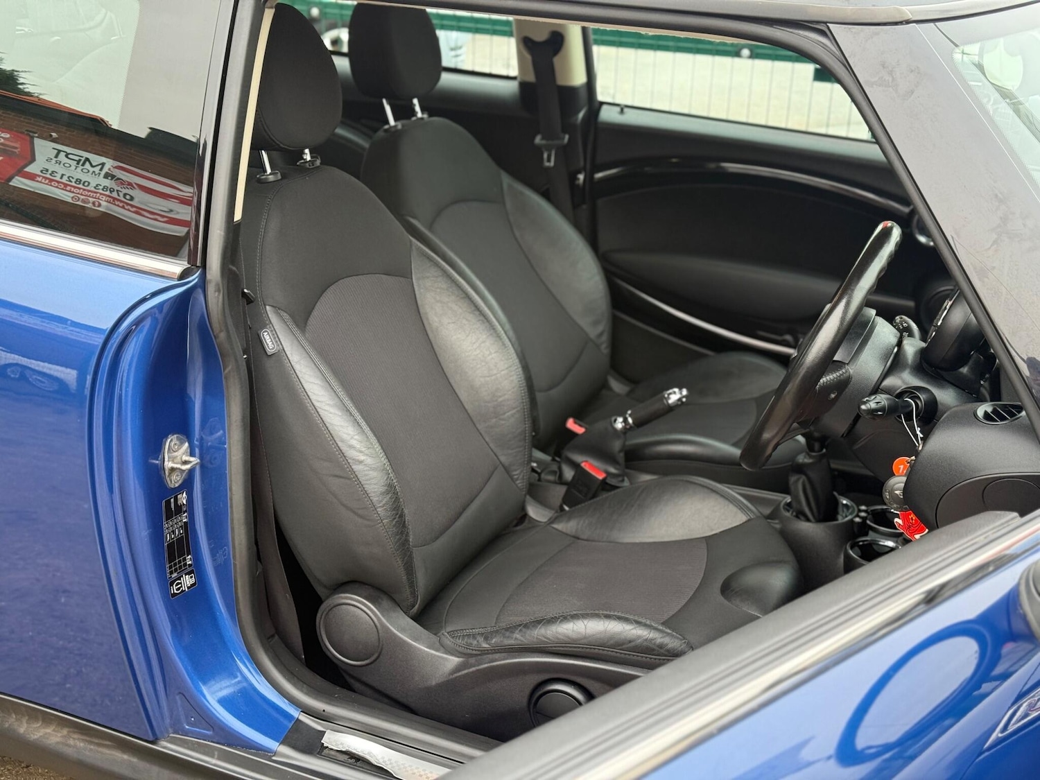 Used MINI Hatch 2011 for sale - 77344322: Photo 23