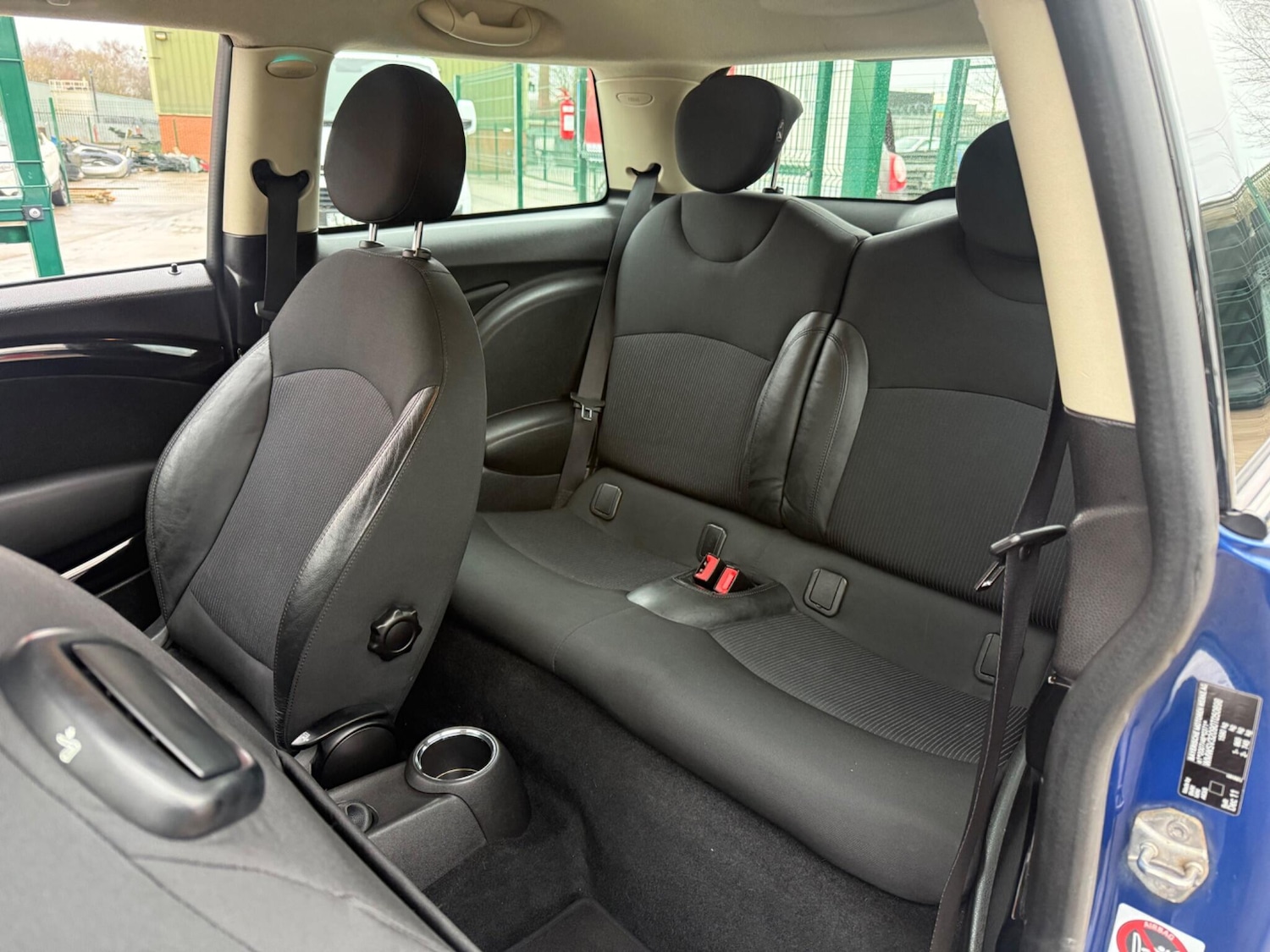 Used MINI Hatch 2011 for sale - 77344322: Photo 26