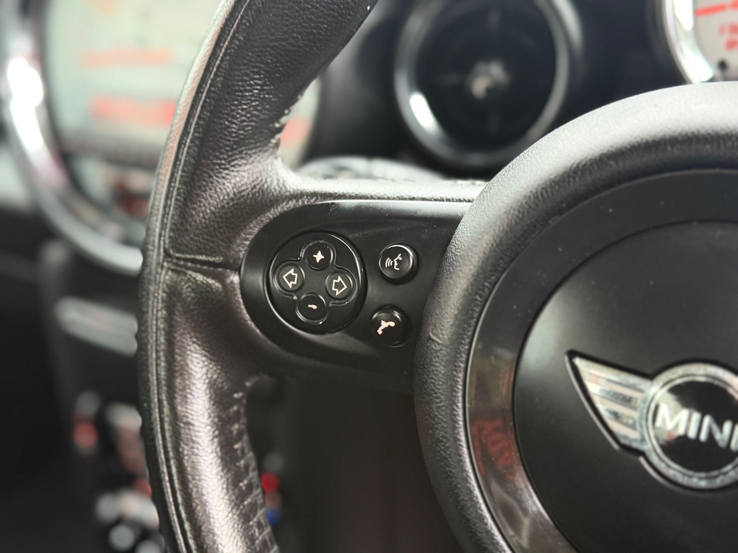 Used MINI Hatch 2011 for sale - 77344322: Photo 28