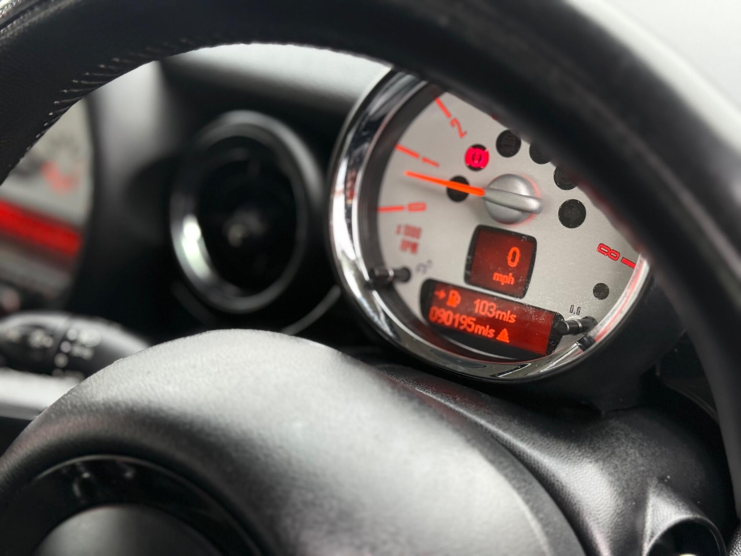 Used MINI Hatch 2011 for sale - 77344322: Photo 39