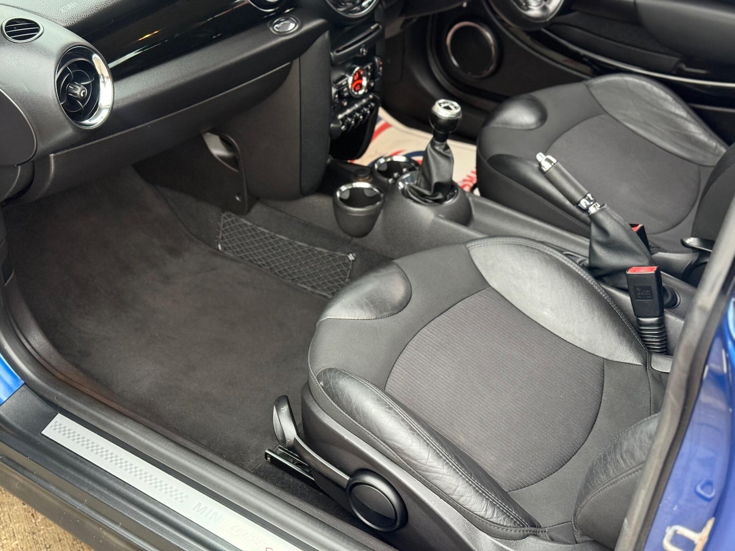 Used MINI Hatch 2011 for sale - 77344322: Photo 44