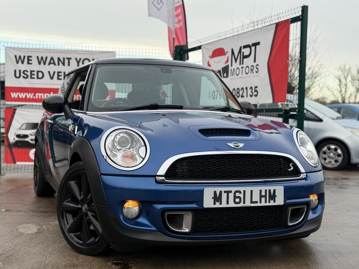 Used MINI Hatch 2011 for sale - 77344322: Photo 6