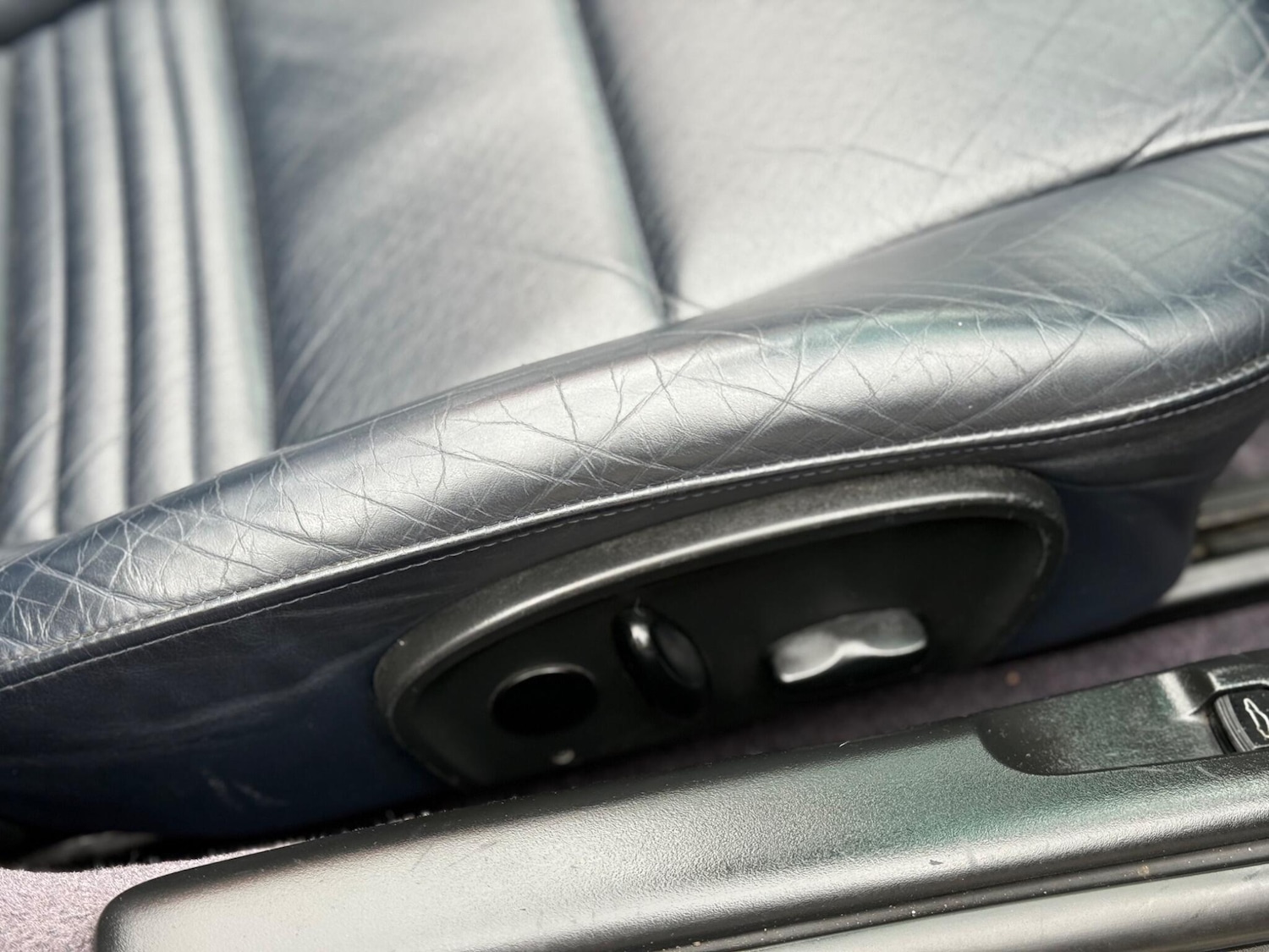 Used Porsche Boxster 2002 for sale - 76988273: Photo 32