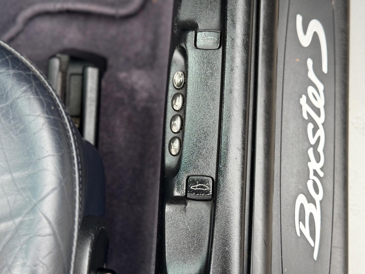 Used Porsche Boxster 2002 for sale - 76988273: Photo 33