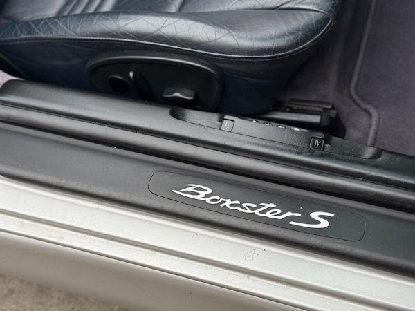 Used Porsche Boxster 2002 for sale - 75623094: Photo 30