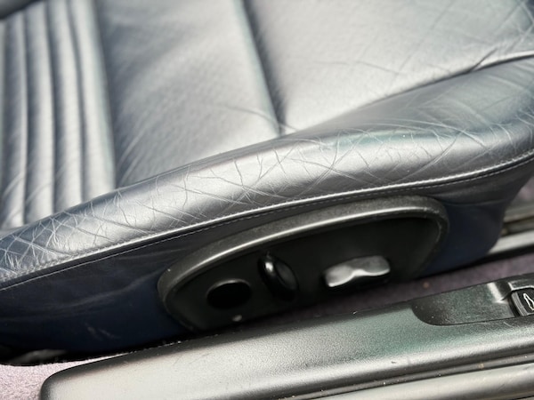 Used Porsche Boxster 2002 for sale - 75623094: Photo 32