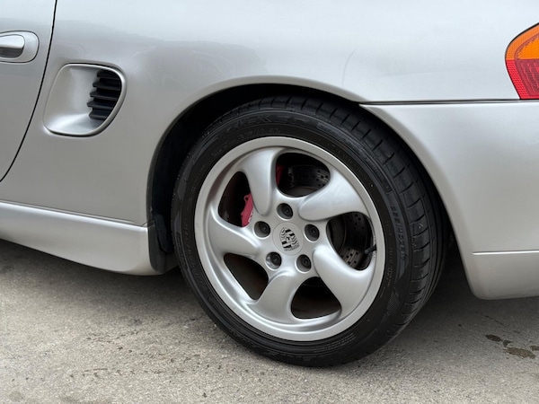 Used Porsche Boxster 2002 for sale - 75623094: Photo 40
