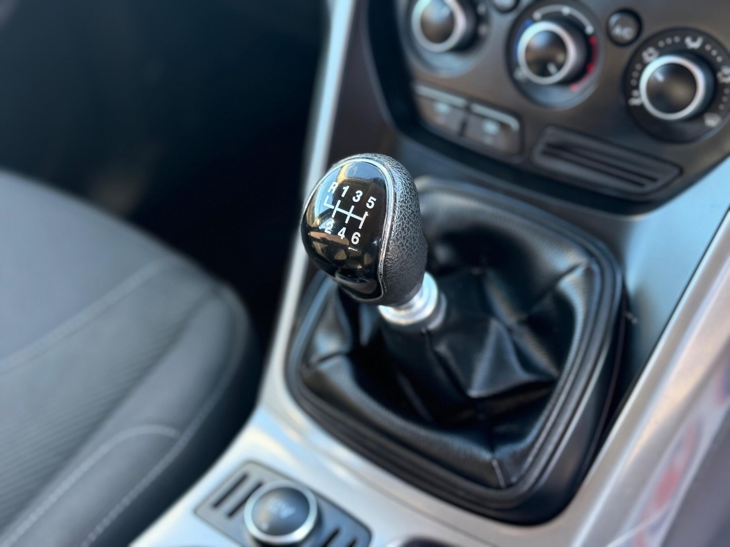 Used Ford Kuga 2013 for sale - 76349350: Photo 13