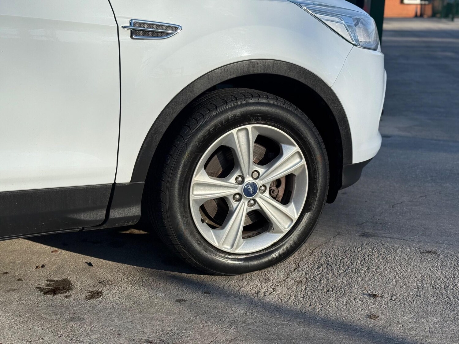 Used Ford Kuga 2013 for sale - 76349350: Photo 30