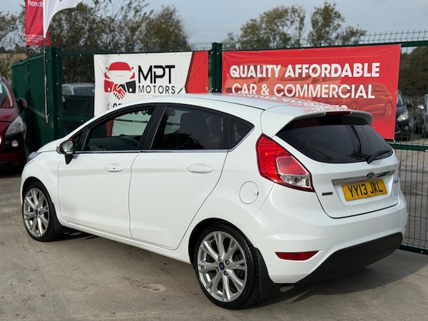 Used Ford Fiesta 2013 for sale - 76136655: Photo 6