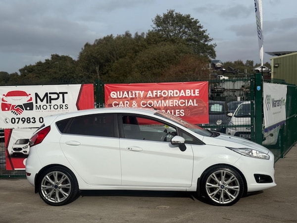 Used Ford Fiesta 2013 for sale - 76136655: Photo 9