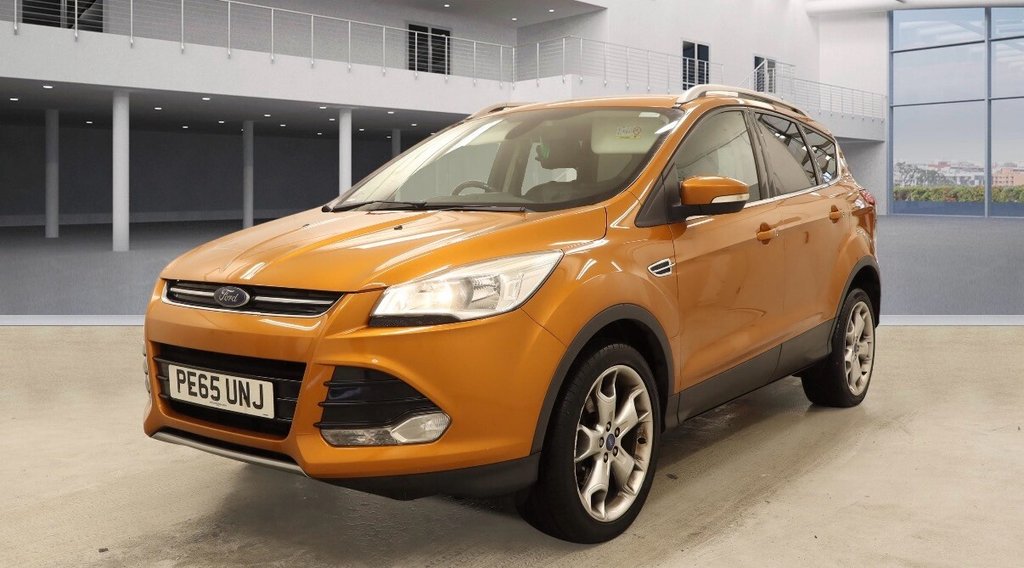 Used Ford Kuga 2015 for sale - 77636763: Photo 2