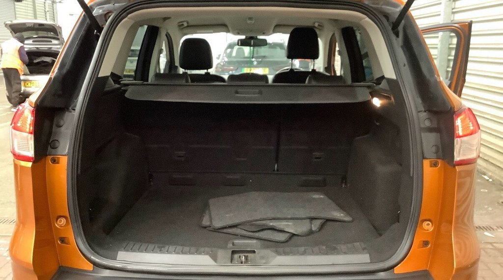 Used Ford Kuga 2015 for sale - 77636763: Photo 7