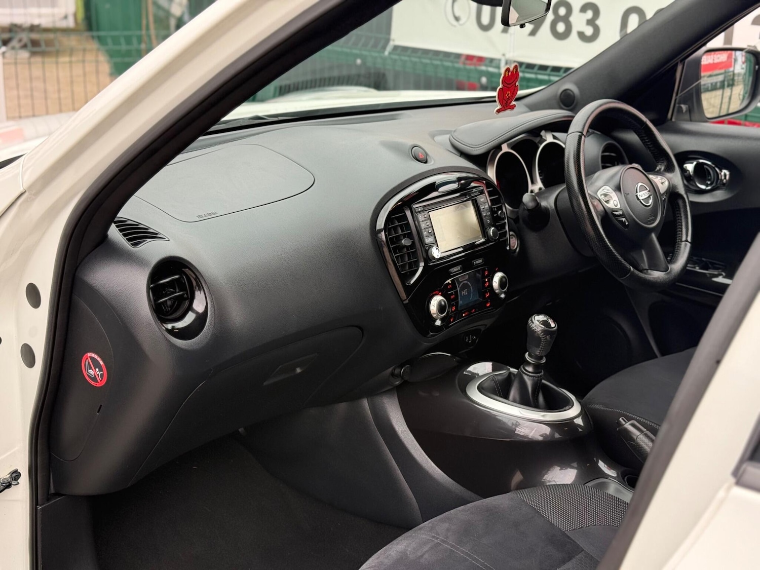 Used Nissan Juke 2015 for sale - 77344600: Photo 12