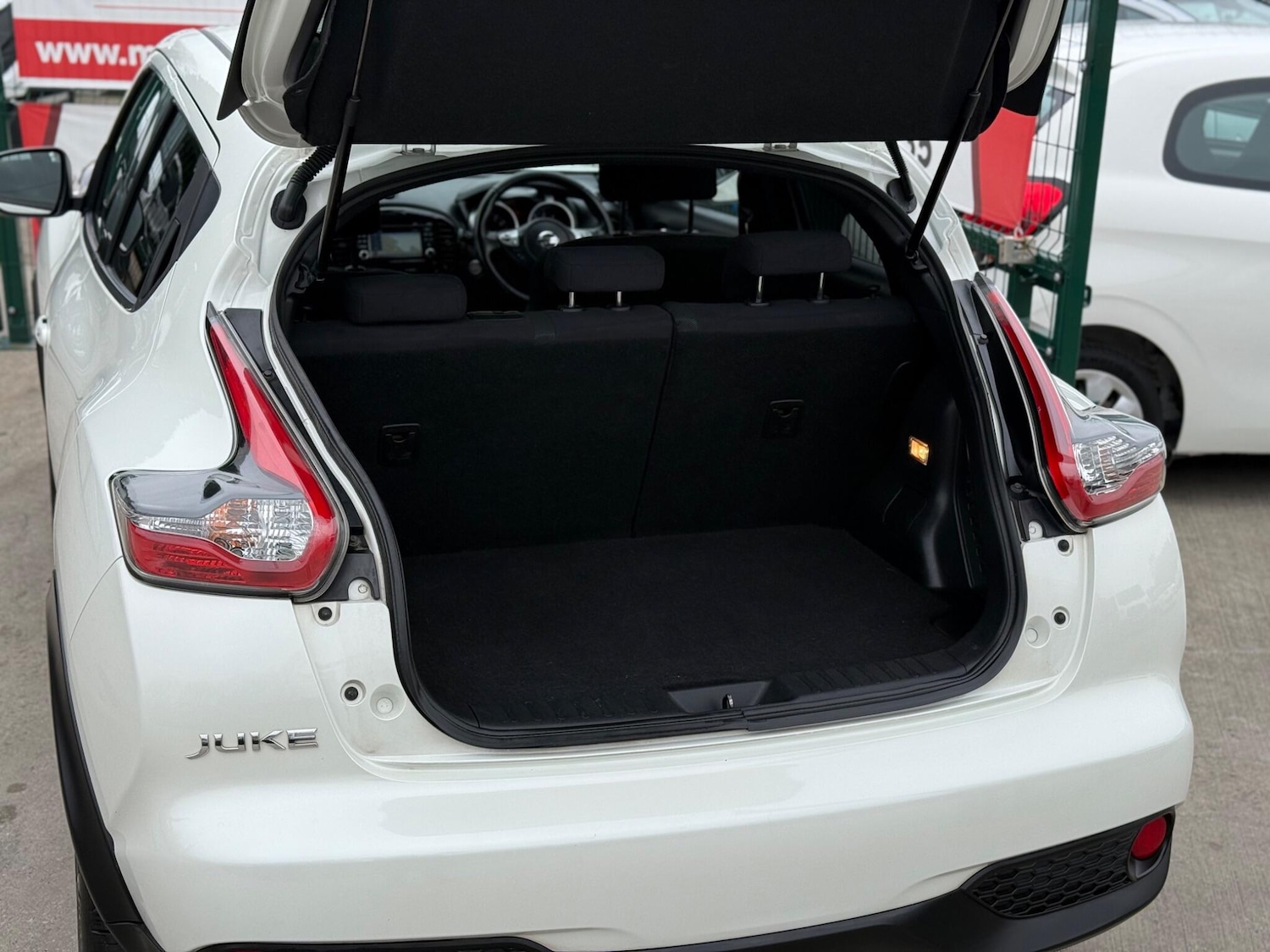 Used Nissan Juke 2015 for sale - 77344600: Photo 35