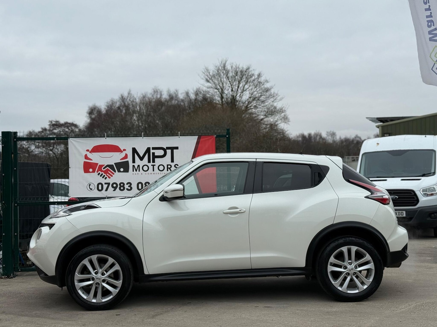 Used Nissan Juke 2015 for sale - 77344600: Photo 4
