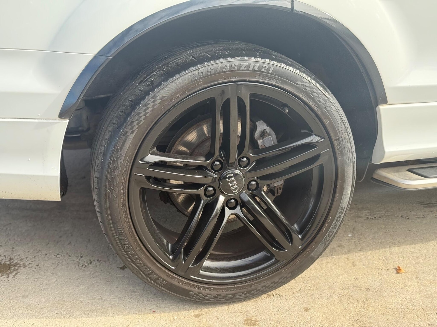 Used Audi Q7 2014 for sale - 76121274: Photo 33