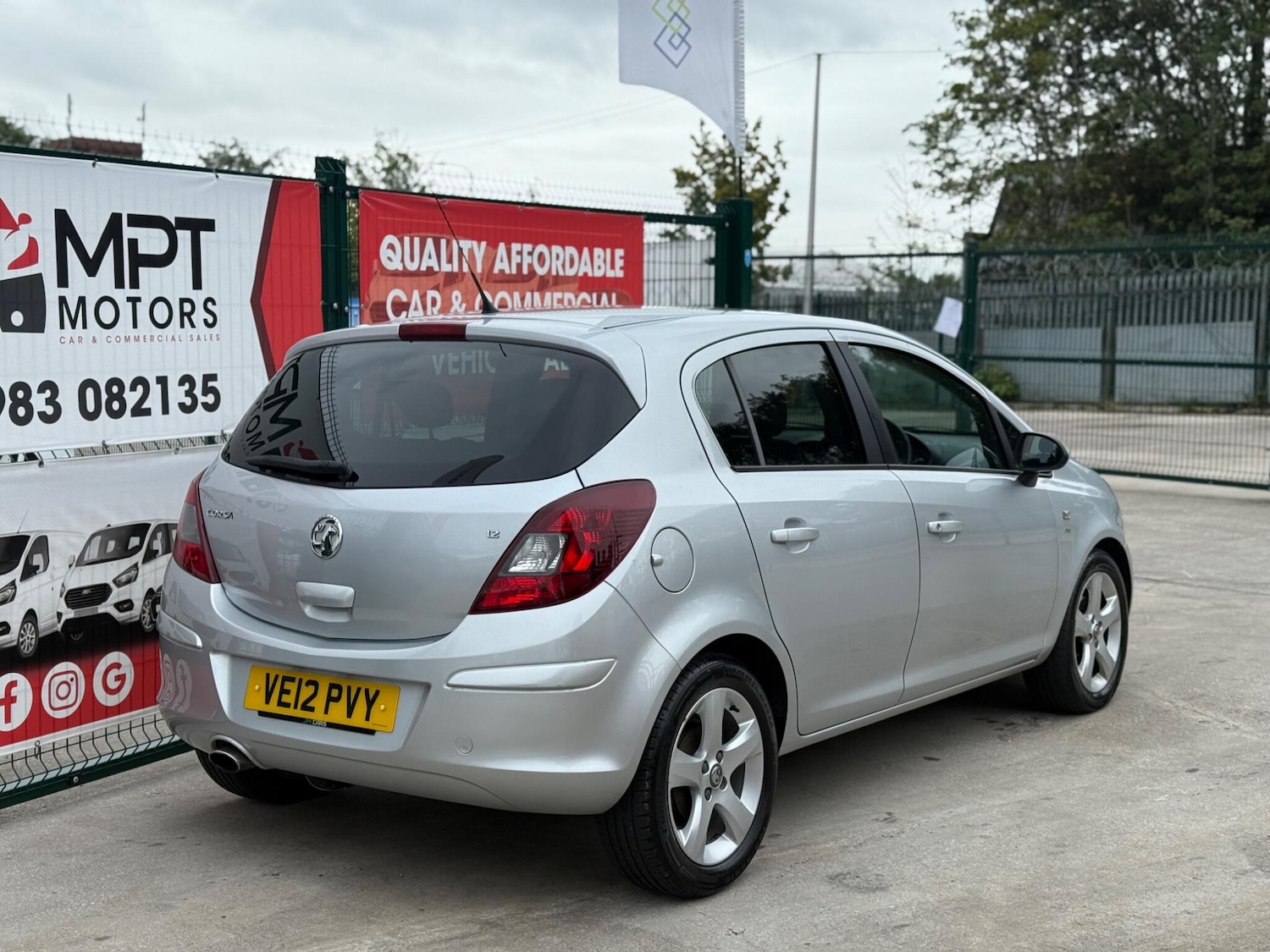Used Vauxhall Corsa 2012 for sale - 75953860: Photo 10