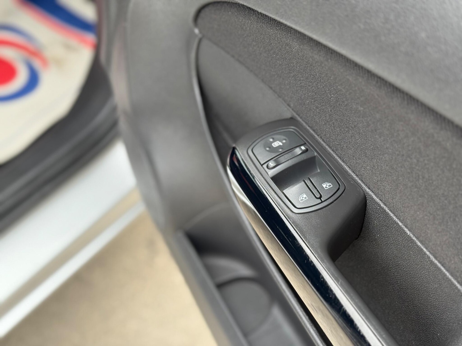 Used Vauxhall Corsa 2012 for sale - 75953860: Photo 23