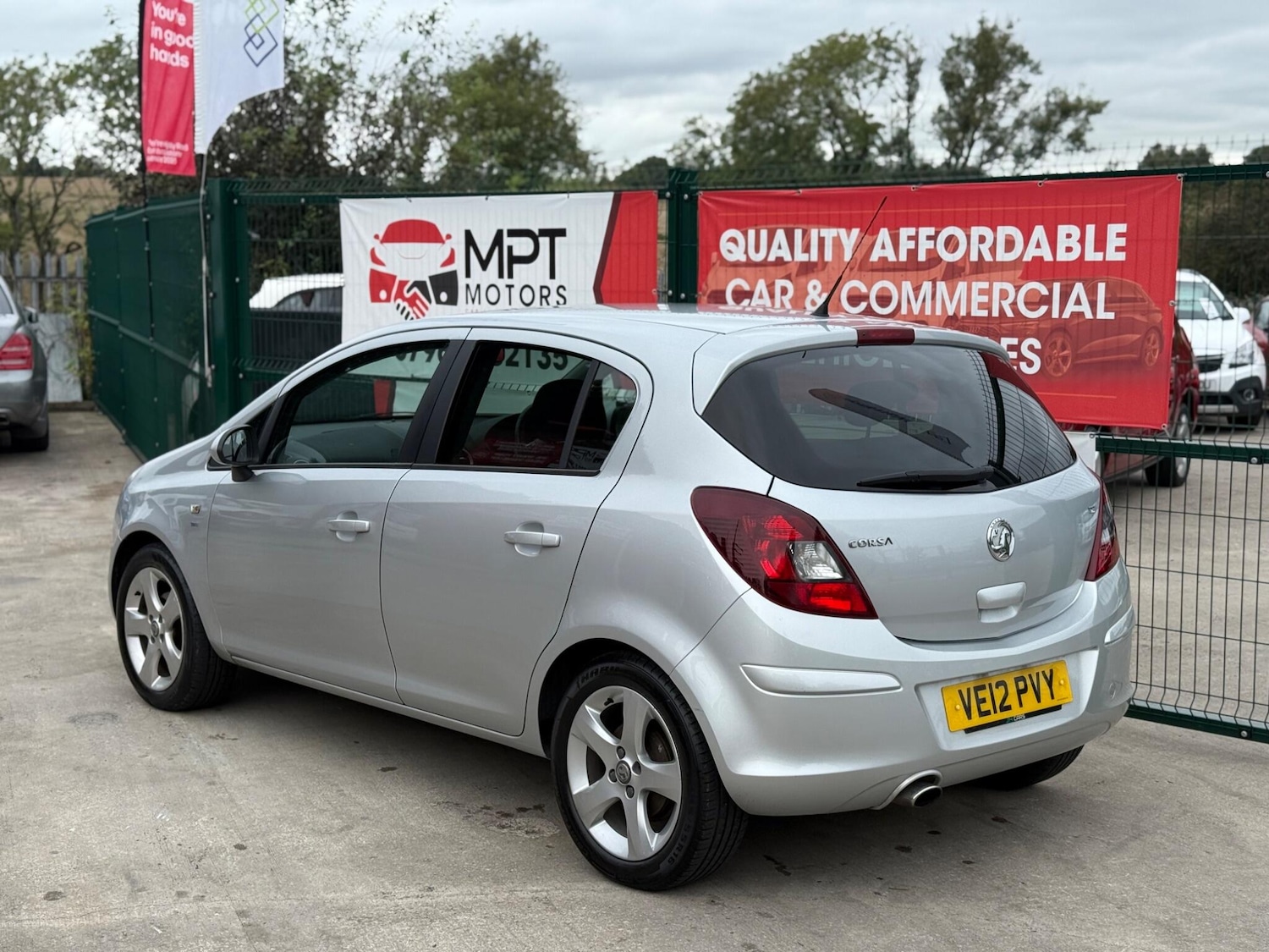 Used Vauxhall Corsa 2012 for sale - 75953860: Photo 3