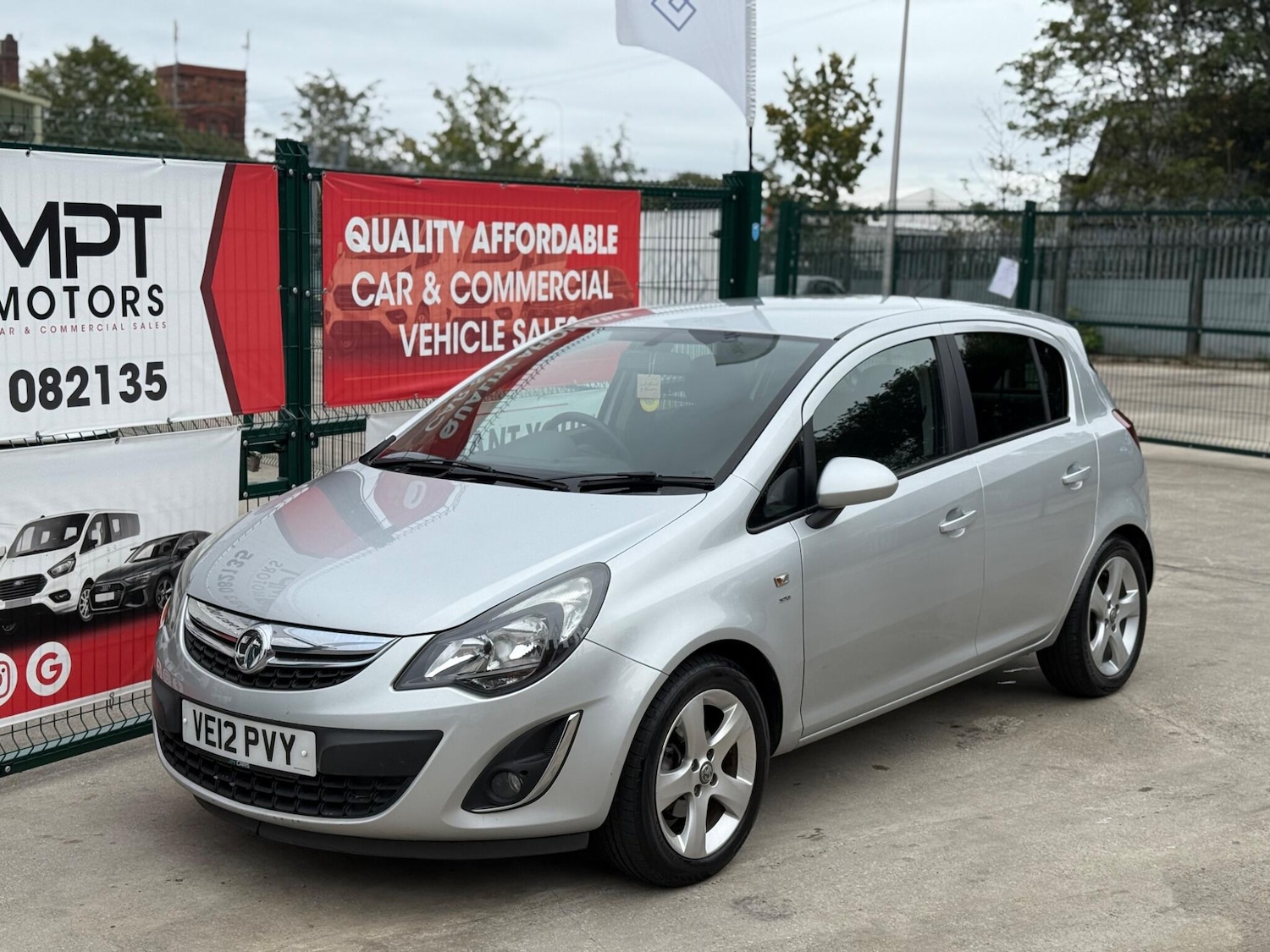 Used Vauxhall Corsa 2012 for sale - 75953860: Photo 6