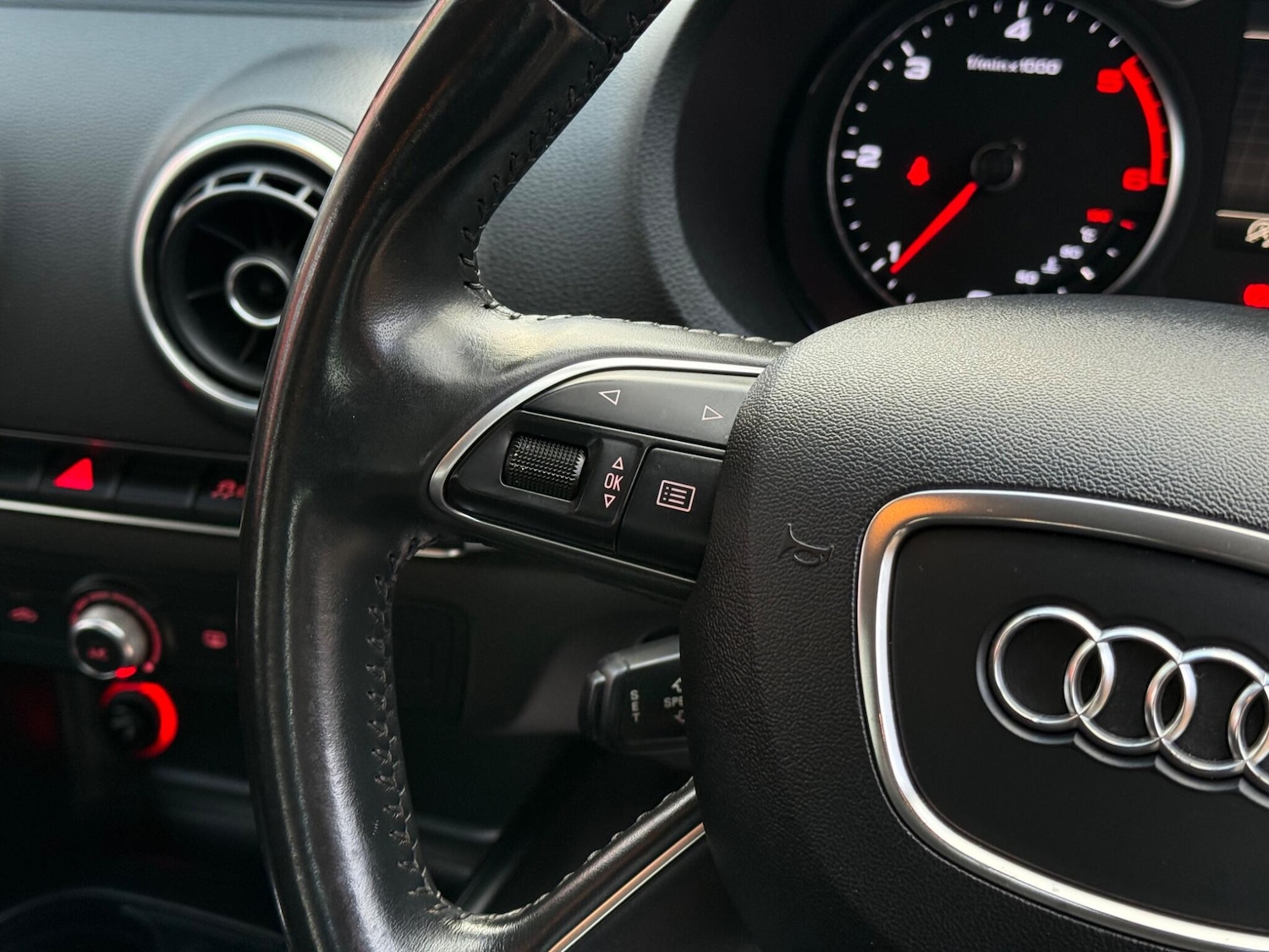 Used Audi A3 2014 for sale - 77343766: Photo 30