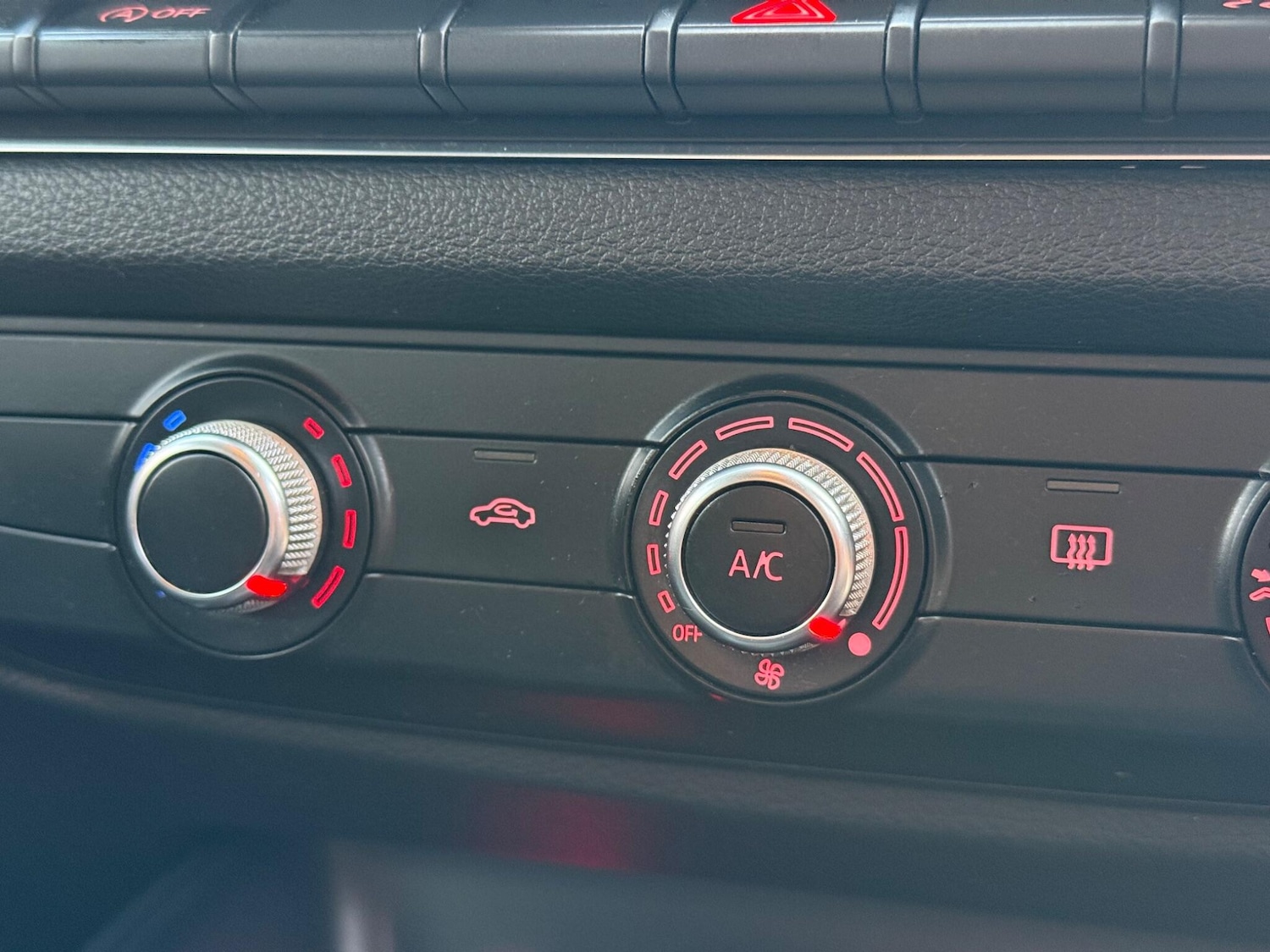 Used Audi A3 2014 for sale - 77343766: Photo 33