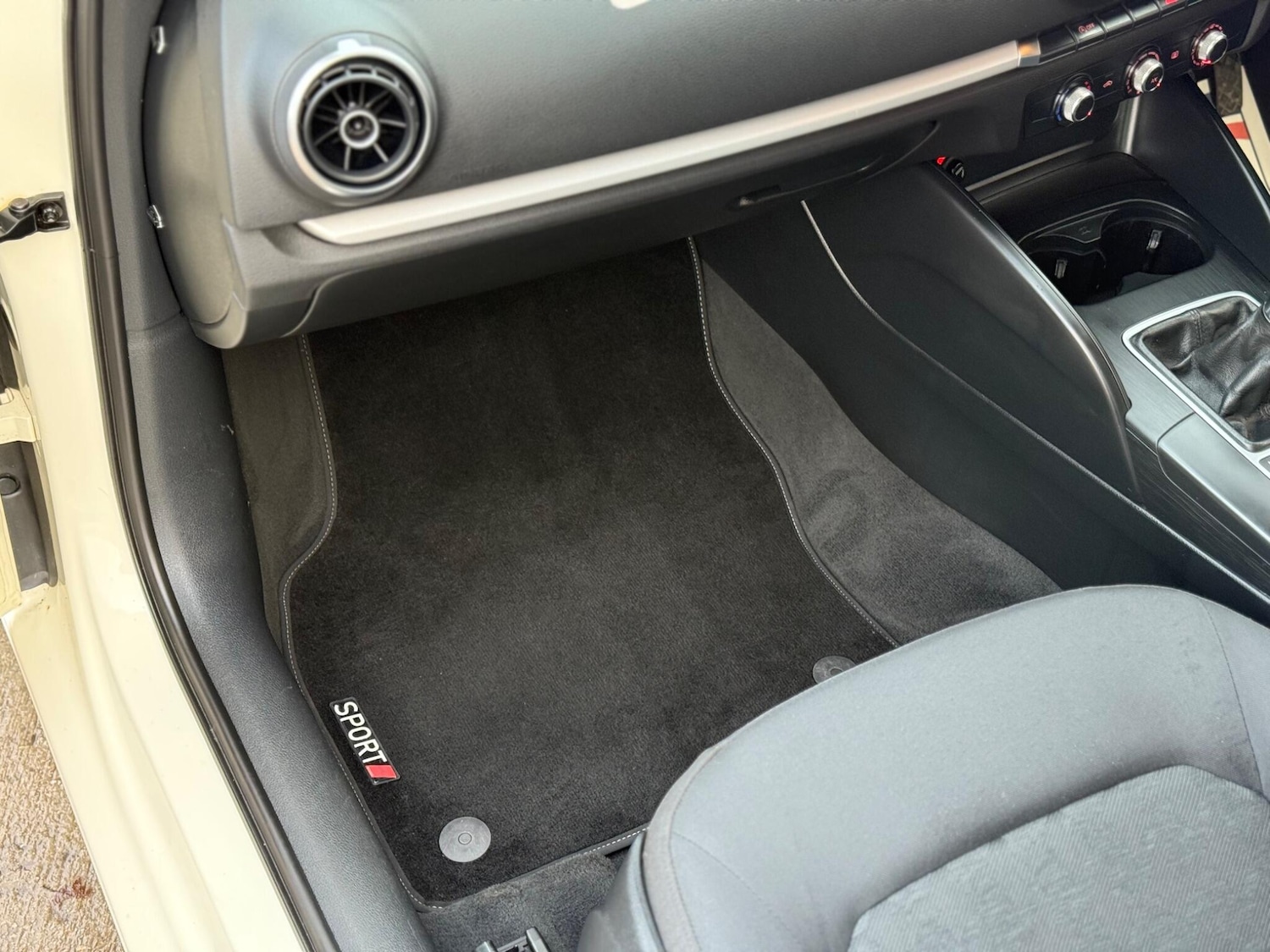 Used Audi A3 2014 for sale - 77343766: Photo 54