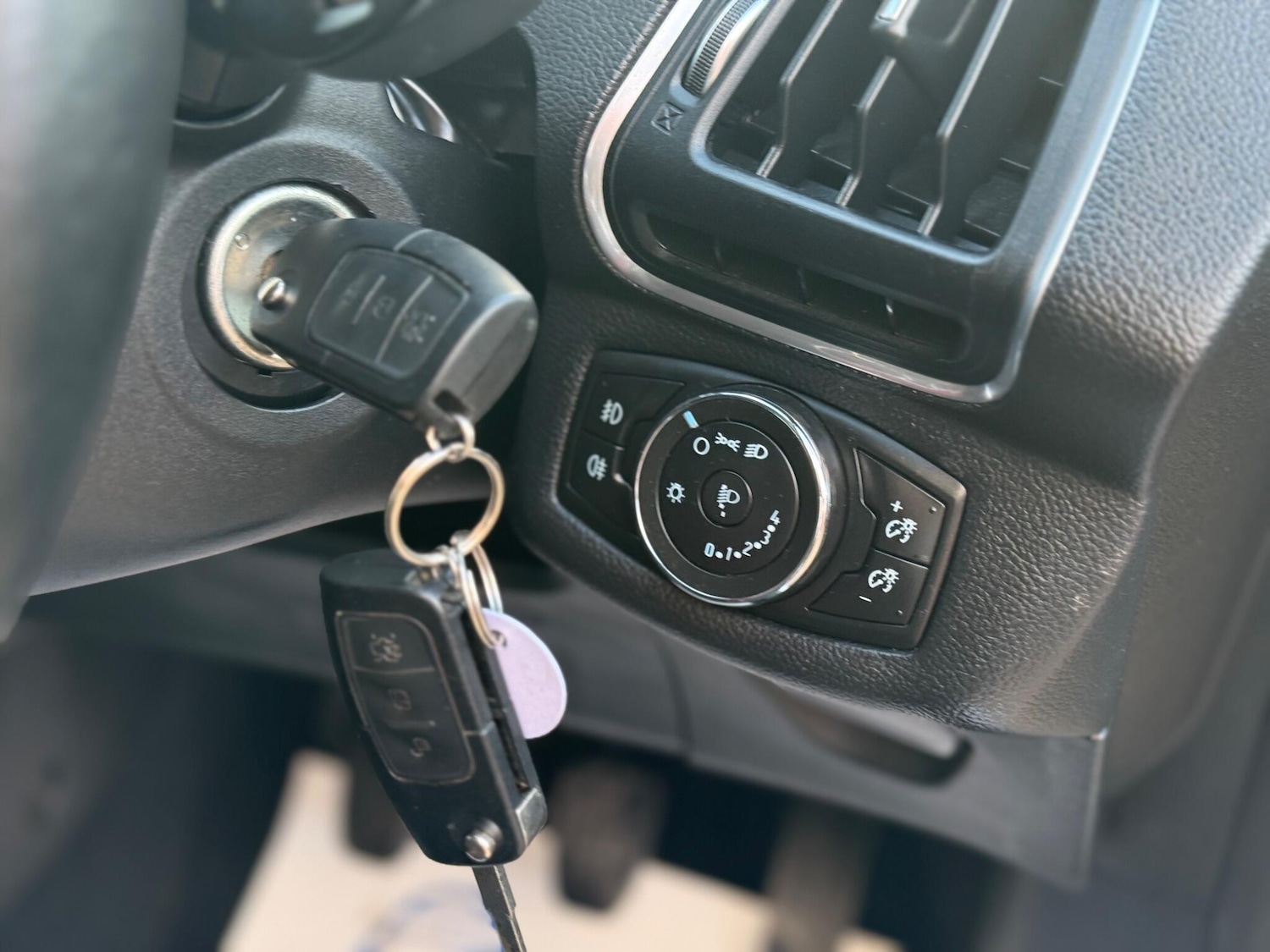 Used Ford B-MAX 2014 for sale - 77346464: Photo 25