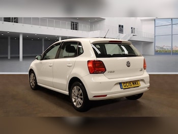 Used Volkswagen Polo 2015 for sale - 77681143: Photo