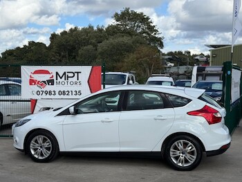 Used Ford Focus 2014 for sale - 75658543: Photo