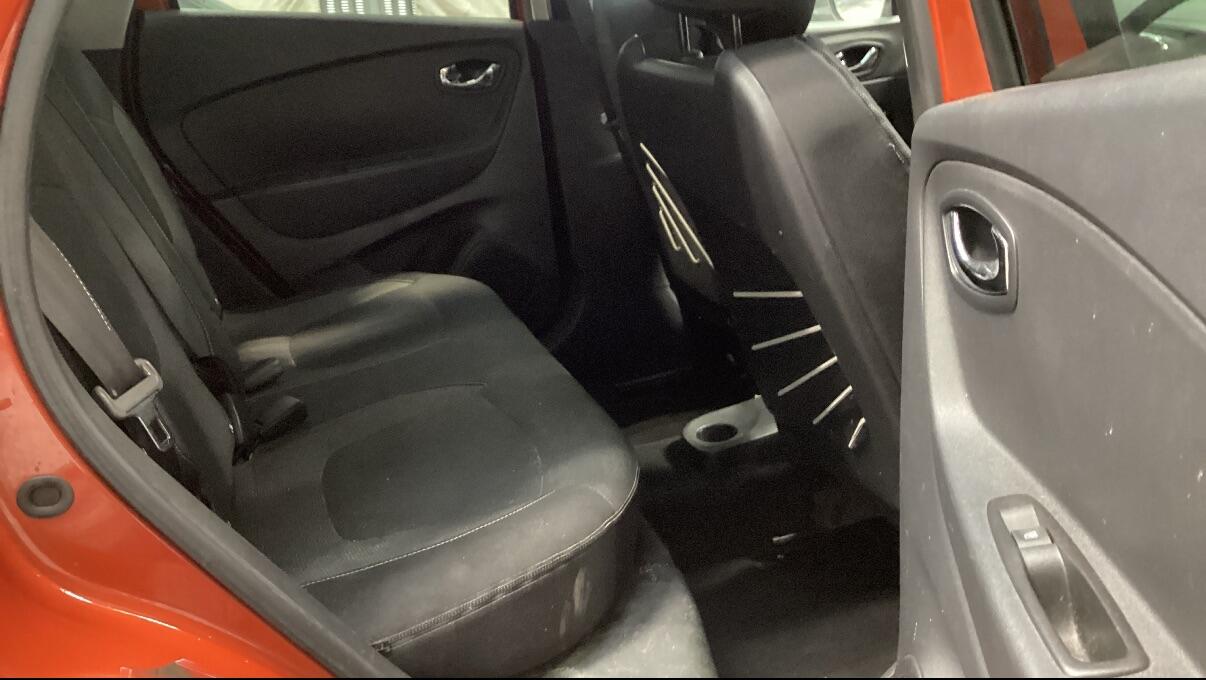 Used Renault Captur 2016 for sale - 76671311: Photo 8