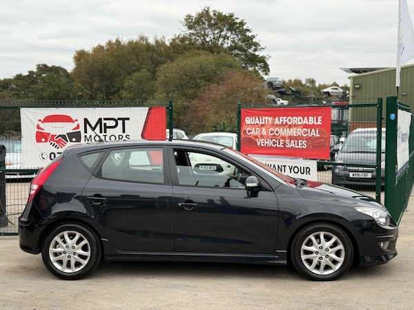 Used Hyundai i30 2010 for sale - 76295758: Photo 10