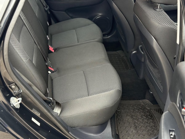 Used Hyundai i30 2010 for sale - 76295758: Photo 19