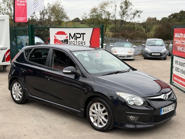 Used Hyundai i30 2010 for sale - 76295758: Photo 1