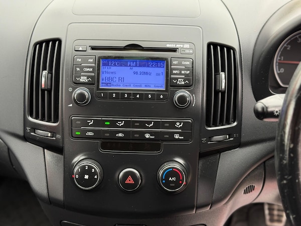 Used Hyundai i30 2010 for sale - 76295758: Photo 33