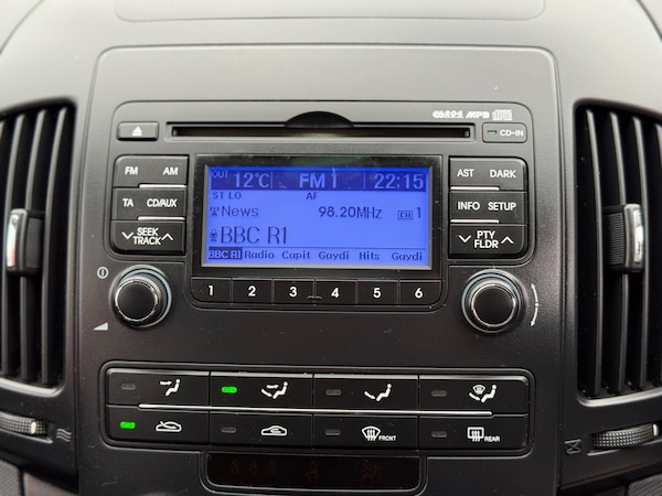 Used Hyundai i30 2010 for sale - 76295758: Photo 34