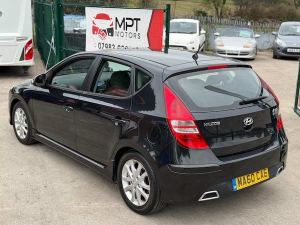 Used Hyundai i30 2010 for sale - 76295758: Photo 8