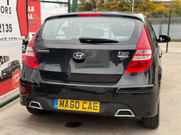 Used Hyundai i30 2010 for sale - 76295758: Photo 9