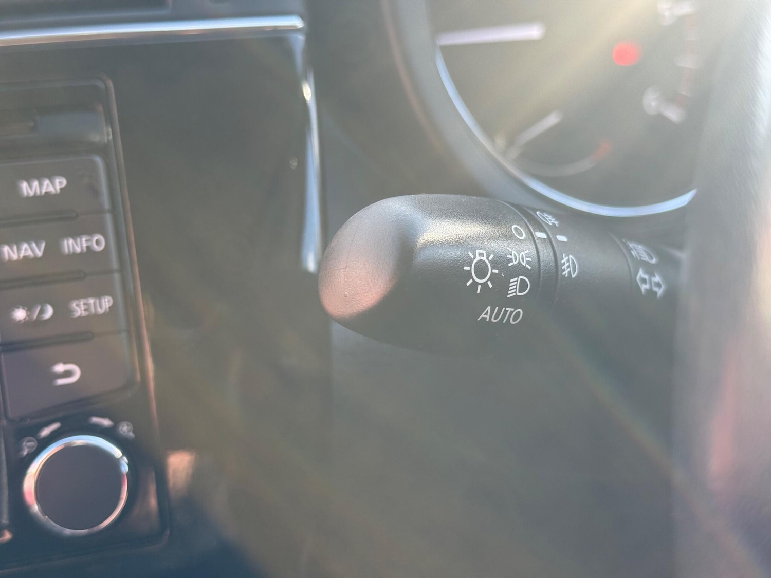 Used Nissan Pulsar 2015 for sale - 76326160: Photo 23