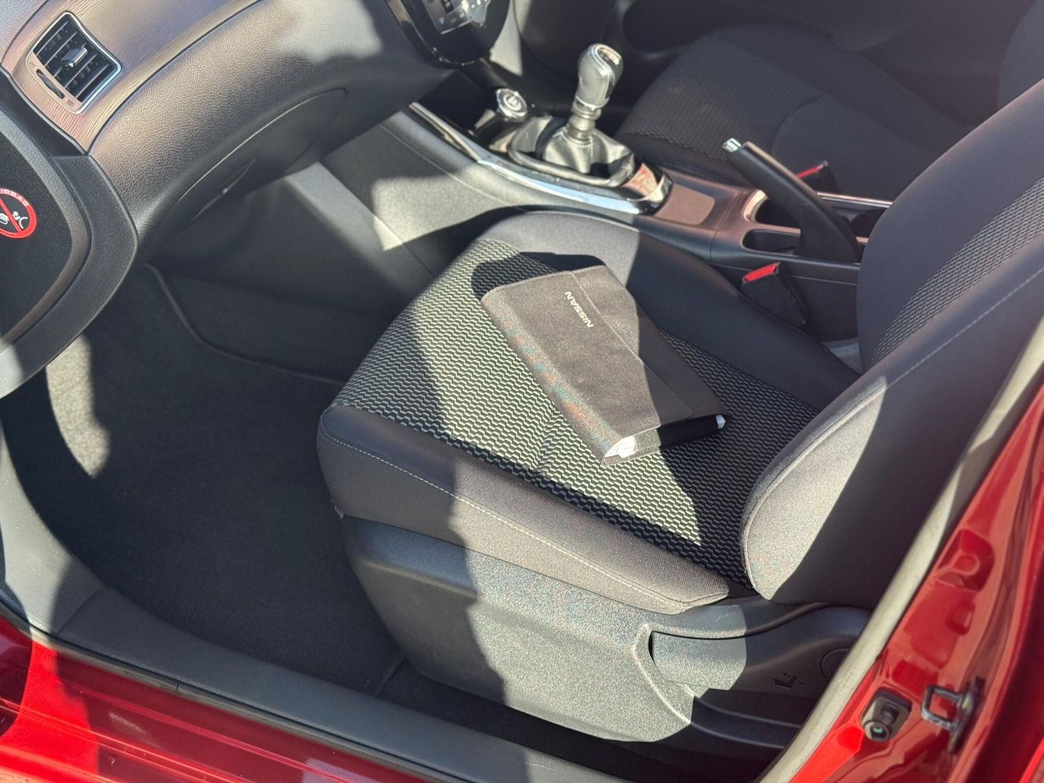 Used Nissan Pulsar 2015 for sale - 76326160: Photo 41