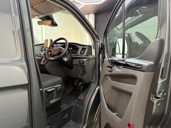 Used Ford Transit Custom 2023 for sale - 76218812: Photo 10