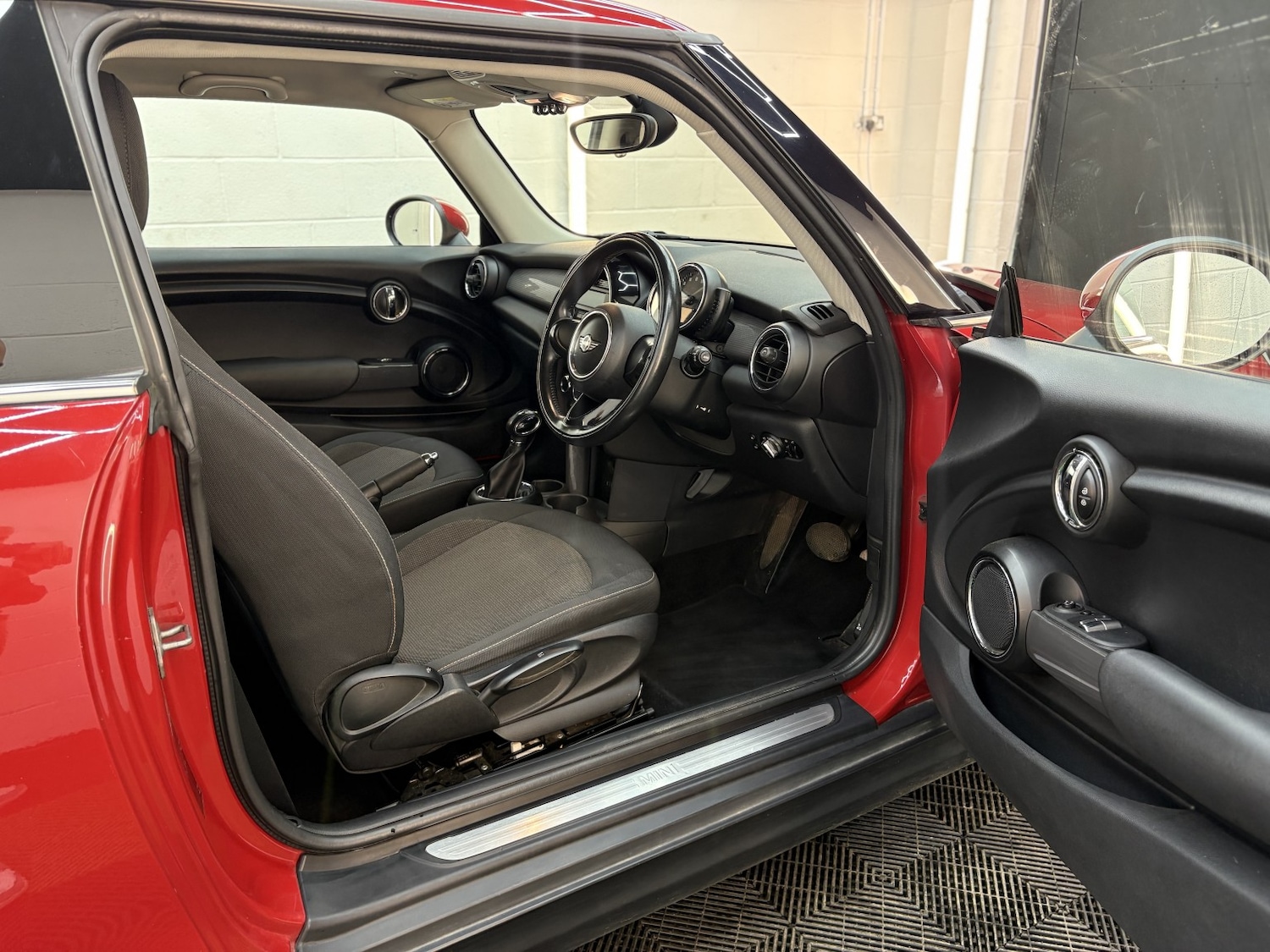 Used MINI Hatch 2014 for sale - 76461541: Photo 7