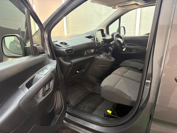 Used Peugeot Partner 2019 for sale - 76218789: Photo 14
