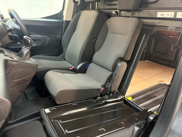 Used Peugeot Partner 2019 for sale - 76218789: Photo 15