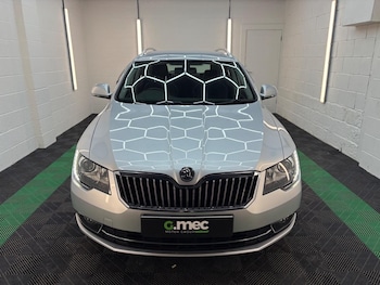 Used Skoda Superb 2013 for sale - 76218787: Photo 2