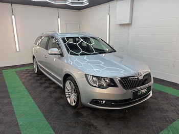 Used Skoda Superb 2013 for sale - 76218787: Photo 3