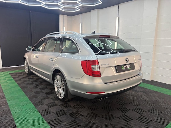 Used Skoda Superb 2013 for sale - 76218787: Photo 7